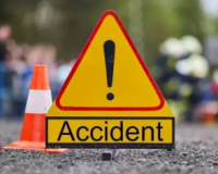 जौनपुर में बस की चपेट में आने से तीन लोगों की मौत, चालक फरार