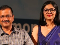 स्वाति मालीवाल का अरविंद केजरीवाल पर हमला - सरकारी संसाधनों के दुरुपयोग और विलासिता भरे जीवन का आरोप