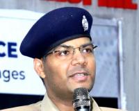 सहारनपुर आशा मॉडर्न इंटरनेशनल स्कूल में बच्चों को नए कानूनों की एसपी सिटी ने दी जानकारी, जानें और समझें