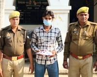 सहारनपुर: नकुड़ पुलिस ने हत्या के प्रयास आरोपी को गिरफ्तार कर अवैध तमंचा बरामद किया
