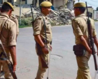 लखनऊ में BLO पर हमला! गांव में बवाल, महिलाओं की पिटाई, 17 लोगों पर केस दर्ज