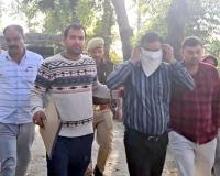 सहारनपुर: एंटी करप्शन टीम ने ग्राम विकास अधिकारी को रिश्वत लेते रंगे हाथ गिरफ्तार किया