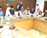 सहारनपुर: जिला निर्वाचन अधिकारी मनीष बंसल ने मतदाता गणना फार्म जमा कराने में सहयोग की अपील की