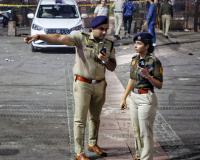 दिल्ली धमाके के बाद उत्तर प्रदेश में हाई अलर्ट, सीएम योगी ने दिए कड़े सुरक्षा निर्देश