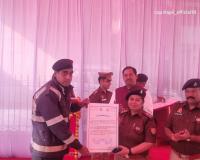 नोएडा में यातायात माह-2025 का समापन, पुलिस ने किया नागरिकों को जागरूक