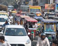 शामली शहर में जाम से यातायात प्रभावित, वाहन चालक और नागरिक परेशान