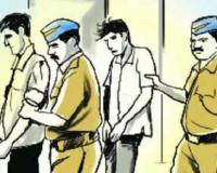 नोएडा में लापता किशोरी को बरामद कर दो आरोपियों को पुलिस ने किया गिरफ्तार, न्यायिक हिरासत में भेजा गया