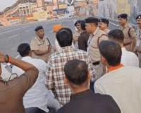 वाराणसी LIVE: पीएम मोदी के दौरे से पहले बीजेपी कार्यकर्ताओं और पुलिस में भिड़ंत