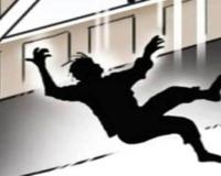 ग्वालियर मेडिकल कॉलेज में एमबीबीएस छात्र की संदिग्ध मौत, पहली मंजिल से गिरने पर मचा हड़कंप-रैगिंग एंगल से भी जांच शुरू