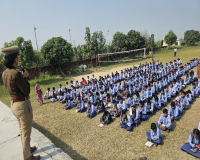 “मेरठ में मिशन शक्ति फेज-5.0: बालिकाओं और महिलाओं को सुरक्षा, हेल्पलाइन और सरकारी योजनाओं की पूरी जानकारी!”