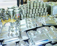 बागपत में ग्राम पंचायतों में शुरू हुआ “बर्तन बैंक”, ग्रामीणों के सामाजिक आयोजनों में सुविधा और पर्यावरण संरक्षण का नया कदम