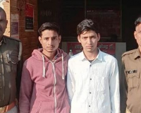 मेरठ मिशन शक्ति: महिलाओं को छेड़ने वाले दो मनचले गिरफ्तार