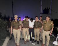 मुजफ्फरनगर में ₹15,000 का ईनामी गैंगस्टर नसीम उर्फ 'काला' पैर में गोली लगने के बाद गिरफ्तार, दो दर्जन से अधिक संगीन मामलों में था वांछित