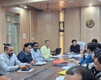 नोएडा: जिला स्वास्थ्य समिति की बैठक में स्वास्थ्य सेवाओं की समीक्षा, नवजात देखभाल सप्ताह की तैयारियां