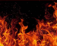 नोएडा में निर्माण कार्य के दौरान IGL पाइपलाइन फटी, आग लगने से इलाके में हड़कंप