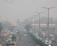 दिल्ली-एनसीआर में वायु प्रदूषण गंभीर स्तर पर, कई क्षेत्रों का AQI 350 से ऊपर
