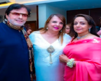 हेमा मालिनी ने खोई अपनी करीबी दोस्त जरीन खान, भावुक होकर लिखा – “एक और प्यारी दोस्त चली गई”