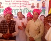 किसानों-मजदूरों की पीड़ा नहीं दिखती सरकार को : हरीश रावत