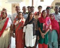 मुजफ्फरनगर में टावर लगाने का विरोध, एसएसपी कार्यालय में प्रदर्शन