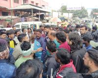 मुजफ्फरनगर में सफाईकर्मी की ड्यूटी पर मौत, कूड़े की गैस से मौत पर अहिल्याबाई चौक जाम; प्रशासन ने दिया आश्वासन