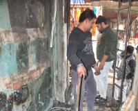 शामली में गांधी चौक की फ्रूट की दुकान में शॉर्ट सर्किट से भीषण आग, लाखों का नुकसान