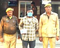 सहारनपुर पुलिस ने हत्या के प्रयास के आरोपी को गिरफ्तार कर घटना में प्रयुक्त कैंची बरामद की