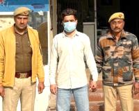 सहारनपुर के थाना गागलहेड़ी पुलिस ने मारपीट के आरोपी को अवैध तमंचा व कारतूस के साथ गिरफ्तार किया