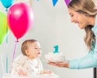 हापुड़ में इंसानियत की मिसाल: रैन बसेरे में डीएम ने मनाया बच्चे का जन्मदिन