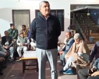 मुज़फ्फरनगर: निर्वाल हॉस्पिटल के खिलाफ मोहल्ले वासियों की पंचायत, अव्यवस्था और गंदगी को लेकर स्थानांतरण की मांग