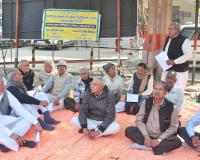 शामली में पेंशनरों ने 8वें वेतन आयोग में पेंशन पुनरीक्षण की मांग की