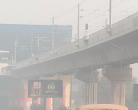 मेरठ और वेस्ट यूपी में कोहरा और शीतलहर का कहर, विजिबिलिटी शून्य तक