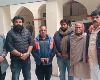 मुजफ्फरनगर में दबंगों ने छात्रों के साथ बीच सड़क की मारपीट, वीडियो सोशल मीडिया पर वायरल