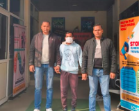 फेसबुक दोस्ती से शेयर मार्केट ठगी, नोएडा में महिला से 3 करोड़ की साइबर धोखाधड़ी, एक गिरफ्तार