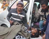 शामली में घने कोहरे के कारण दो अलग-अलग सड़क हादसों में तीन लोग घायल 