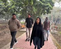 मुज़फ्फरनगर में सफाई व्यवस्था परखने सड़कों पर उतरीं पालिकाध्यक्ष, सूजडू चुंगी से शिव चौक तक किया पैदल निरीक्षण