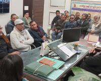 भाकियू शिक्षक प्रकोष्ठ ने बीएसए से की भेंट, वेतनमान की समस्याओं पर हुई चर्चा, एक माह में निस्तारण का मिला आश्वासन