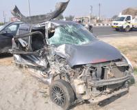 शामली में सड़क हादसे: दो की मौत, दो दर्जन से अधिक घायल, परिजनों में कोहराम