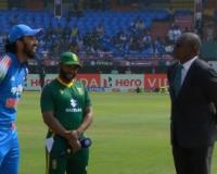 केएल राहुल का टोटका काम आया, विश्व कप 2023 सेमीफाइनल के बाद पहली बार टॉस जीता भारत