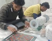'वोकल फॉर लोकल' को अंतर्राष्ट्रीय मंच: पीएम मोदी ने दोस्त पुतिन को भेंट की आगरा की मार्बल शतरंज, हैंडीक्राफ्ट कारोबारियों में खुशी