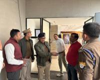 गौतमबुद्धनगर में बार-रेस्टोरेंट की सघन चेकिंग जारी, नव वर्ष से पहले सुरक्षा इंतजामों पर प्रशासन सख्त