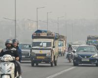 एनसीआर में आठ दिन बाद थोड़ी राहत, एक्यूआई ‘ऑरेंज’ श्रेणी में पहुंचा, तेज हवाओं से टूटी प्रदूषण की चादर 