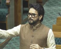 अनुराग ठाकुर ने टीएमसी सांसद पर ई-सिगरेट पीने का लगाया आरोप, लोकसभा में हंगामा 