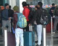 घने कोहरे से दिल्ली एयरपोर्ट पर उड़ानें प्रभावित, यात्रियों के लिए एडवाइजरी जारी