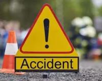 इंडोनेशिया के सेमारंग में बस दुर्घटनाग्रस्त, 15 लोगों की मौत