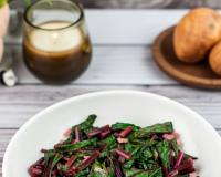 शरीर को डिटॉक्स करने के लिए फायदेमंद चुकंदर के पत्ते, खून की कमी को करते हैं दूर 