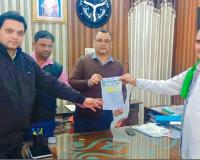 शामलीः पश्चिमी उत्तर प्रदेश में हाईकोर्ट बेंच की मांग, भाकियू ने एडीएम को सौंपा ज्ञापन