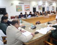 सहारनपुर: अस्पतालों में अब 'नेम प्लेट' और 'ड्रेस कोड' अनिवार्य, लापरवाह आशा और ANM पर गिरेगी गाज; DM मनीष बंसल के सख्त निर्देश