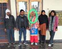 शामली में आश्रम में रह रही महिला का डेढ़ वर्ष बाद परिवार से भावुक मिलन