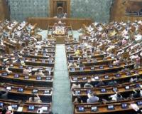 संसद शीतकालीन सत्र: पहले ही दिन SIR पर विपक्ष का भारी हंगामा, लोकसभा की कार्यवाही दो बार स्थगित