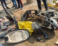 शामली में सड़क हादसा: इलेक्ट्रिक स्कूटी और बुलट बाइक की टक्कर में 75 वर्षीय वृद्ध की मौत, तीन घायल